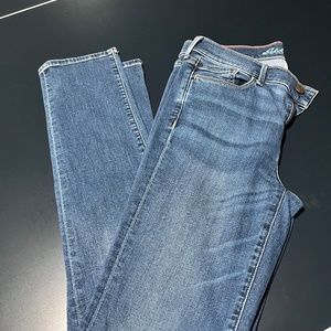 Eddie Bauer Womens Straight Jeans, Size 4